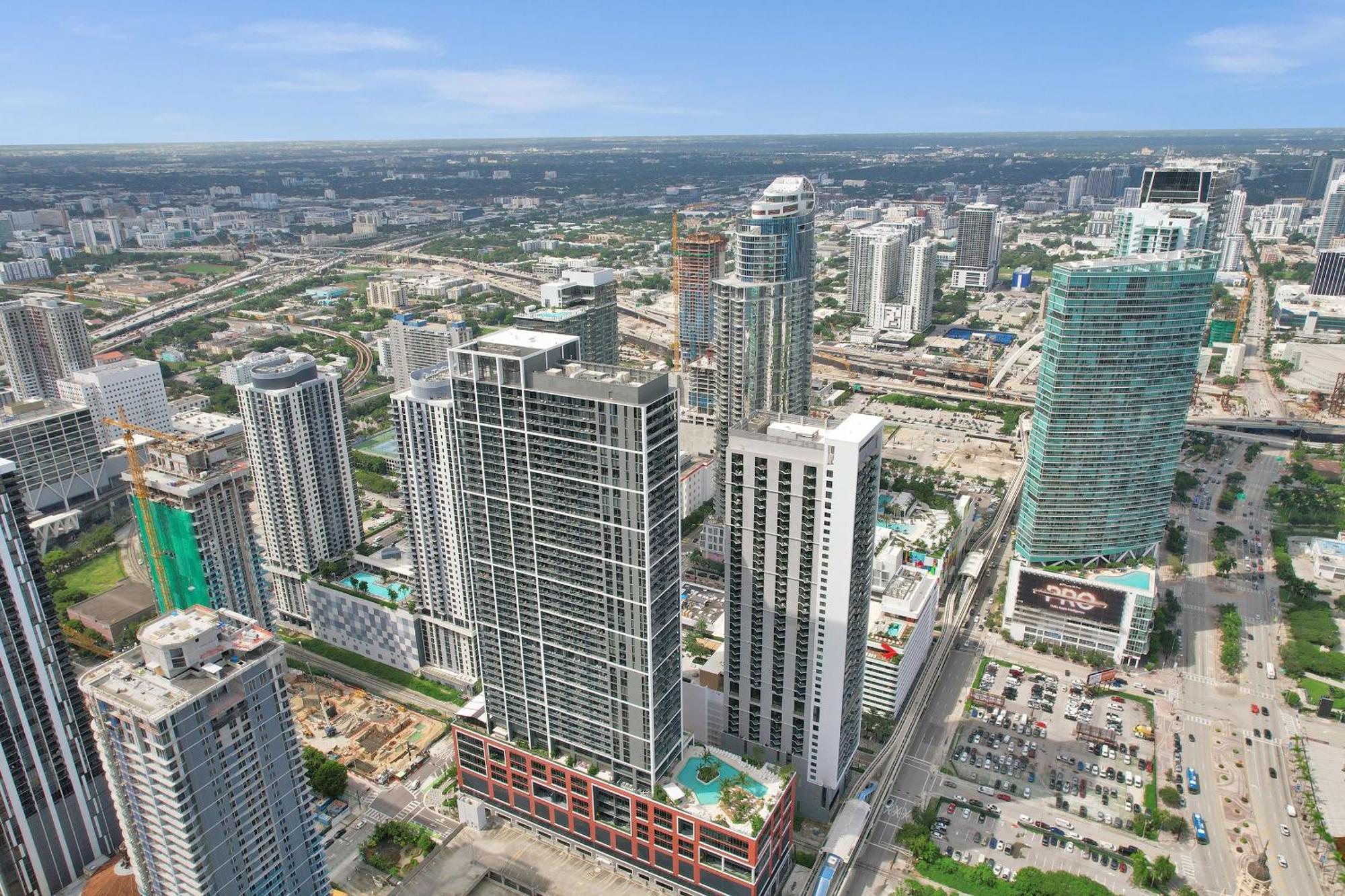 On 47th Floor! Free Parking & Views From The Miami